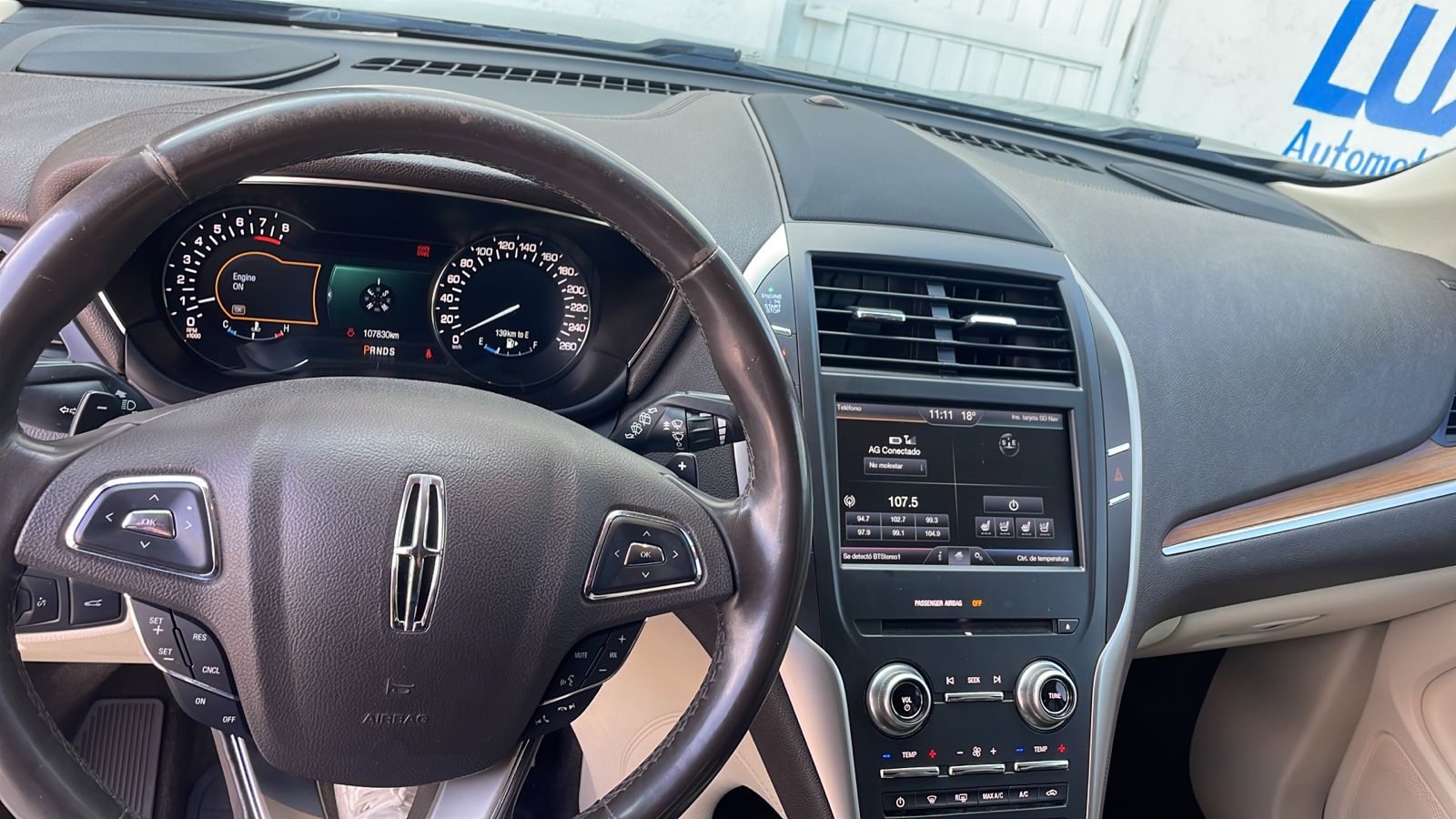 Lincoln MKC 2015
